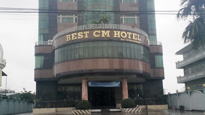 Ông Tiêu Văn Luận là Chủ khách sạn Best Cà Mau, khách sạn lớn nhất tỉnh Cà Mau hiện nay.