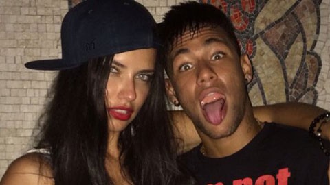 Siêu mẫu đình đám Adriana Lima ngày càng thân thiết với Neymar