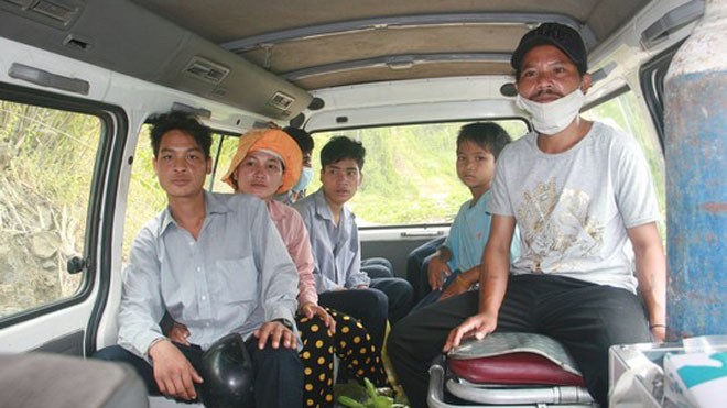 Trưa 16-7, các bệnh nhân nghi mắc bệnh bạch hầu đã được Trung tâm Y tế huyện Phước Sơn đưa về nhà