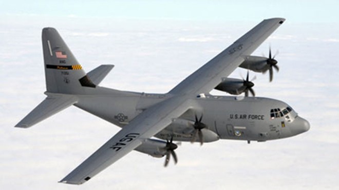 Máy bay vận tải C-130 J Super Hercules
