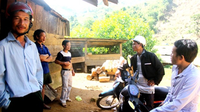 Người dân thôn 2 xã Trà Dơn, huyện Nam Trà My, Quảng Nam hoang mang vì cái chết của anh Lanh