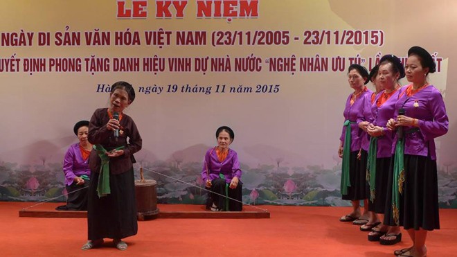 Một buổi trình diễn hát trống quân tại Bảo tàng Hà Nội