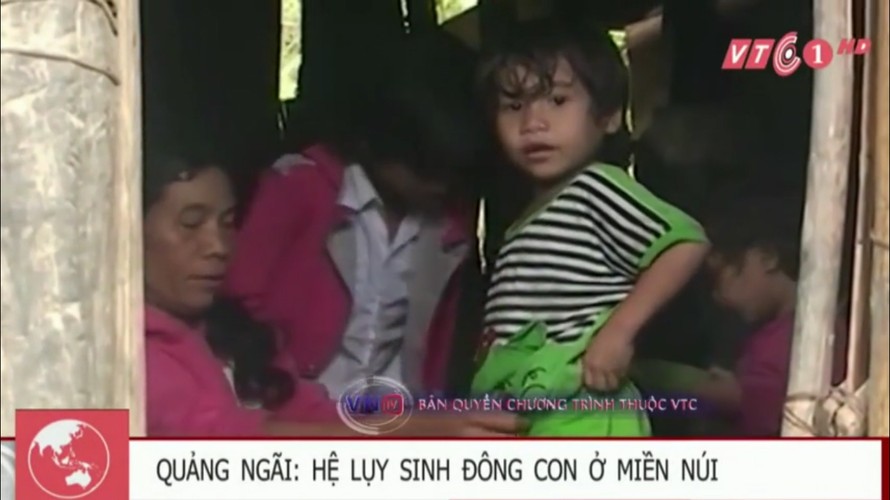 Cặp vợ chồng sinh con đông nhất làng ở Quảng Ngãi