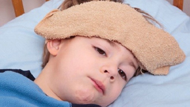Tuyệt chiêu trị ngạt mũi khó thở cho bé khi ngủ
