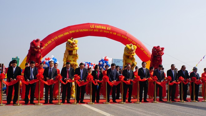 Thông xe dự án mở rộng, nâng cấp quốc lộ 1A đoạn Hà Nội -Bắc Giang