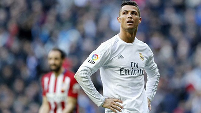 C.Ronaldo thường xuyên mất hút trong những trận cầu lớn ở mùa này