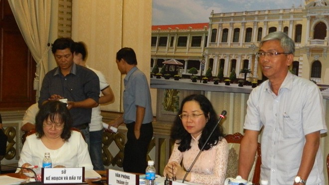 Chánh Văn phòng UBND TPHCM Võ Văn Hoan trả lời báo chí chiều nay 24/3