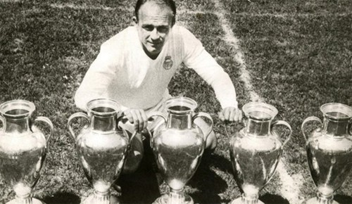 Di Stefano và năm Cup C1 của Real cuối thập niên 1950.