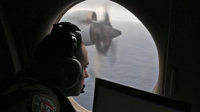 Máy bay AP-3C Orion của Không quân Hoàng gia Úc tham gia tìm kiếm MH370. (Ảnh: AP)