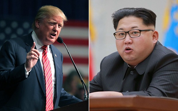 Tỷ phú Donald Trump (trái) và ông Kim Jong Un (Ảnh: AP)