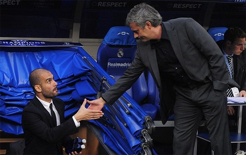 Pep và Mourinho từng làm nên rất nhiều trận kinh điển Bardca - Real tuyệt hay giai đoạn 2010-2012. Ảnh: Reuters 