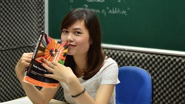 Cô giáo Nguyễn Thanh Hương (Hệ thống giáo dục HOCMAI)