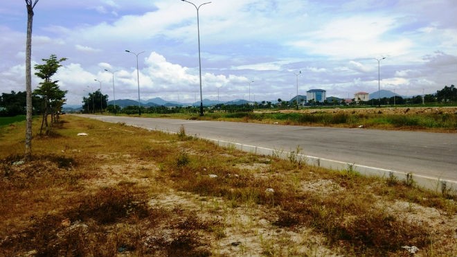 Công an thành phố Huế cảnh báo người dân cần cảnh giác khi đến những nơi vắng vẻ, như đoạn đường Võ Nguyễn Giáp (nối dài) này.