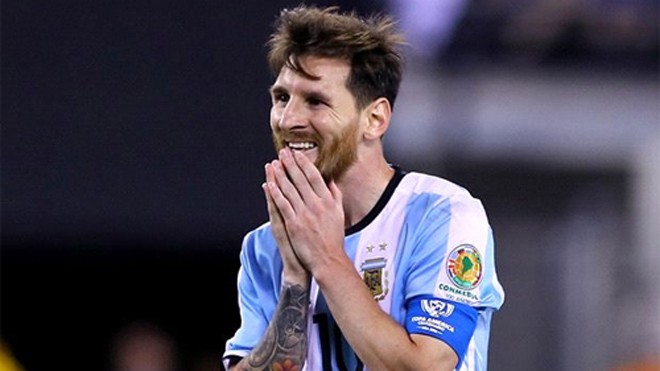 Messi muốn quên đi những thất bại với đội tuyển. Ảnh: Reuters