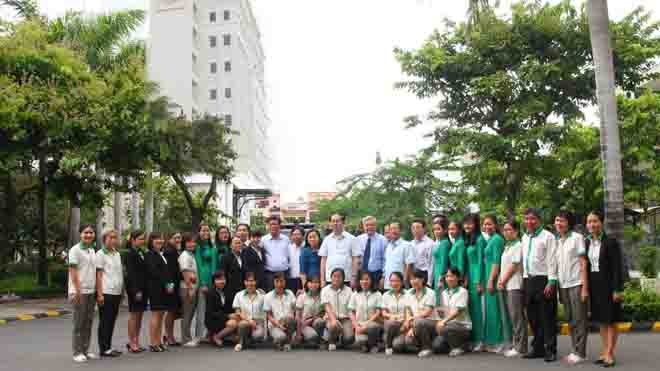 CB-CNV Công ty đón Chủ tịch nước Trần Đại Quang