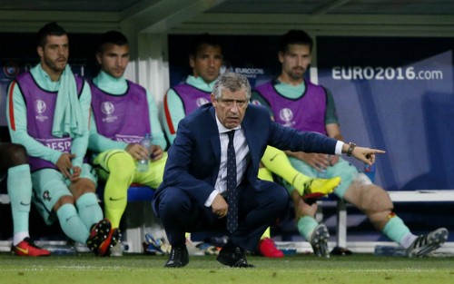 Dưới thời HLV Fernando Santos, Bồ Đào Nha đá thực dụng hơn. Ảnh: Reuters