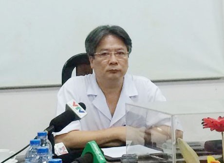 GS.TS Trần Bình Giang- Phó Giám đốc BV Việt Đức trả lời báo chí