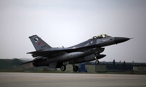 Chiến đấu cơ F-16 của Thổ Nhĩ Kỳ. Ảnh: Reuters.