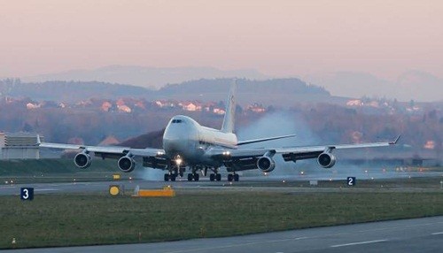 Một chiếc 747 dòng chở hàng của Boeing. Ảnh: Reuters