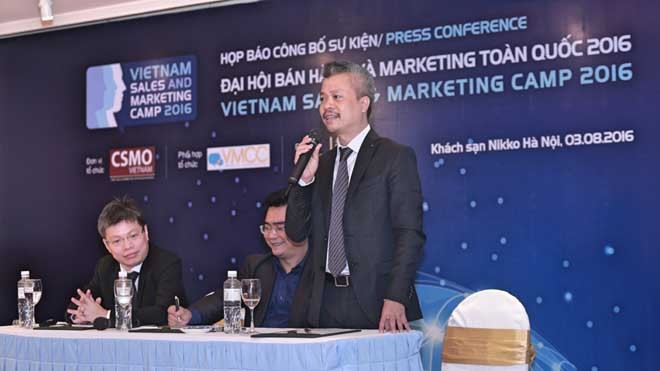 Quang cảnh buổi họp báo công bố sự kiện Đại hội Bán hàng và Marketing toàn quốc 2016.