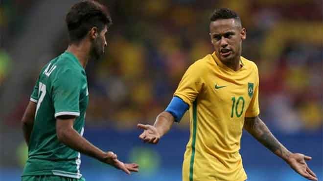 Neymar thất vọng vì không thể giúp đội nhà ghi bàn. Ảnh: Reuters