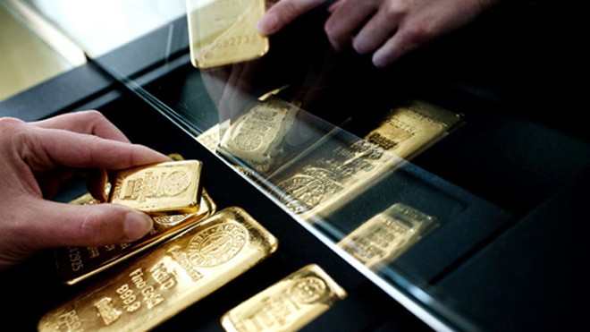 Giá vàng lại được hỗ trợ bởi các thông tin kém lạc quan của kinh tế Mỹ. Ảnh: Bloomberg.
