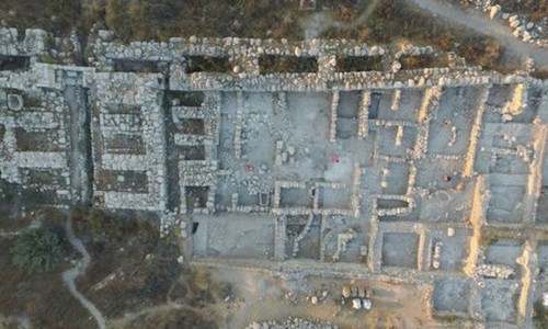 Tàn tích tòa lâu đài ở thành phố cổ thuộc Gezer, Israel. Ảnh: Tel Gezer Excavation Project.