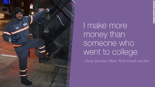 "Tôi kiếm được nhiều tiền hơn cả những người học đại học”, Tony Sankar, công nhân vệ sinh kiếm được 100.000 USD mỗi năm. Ảnh: CNN.