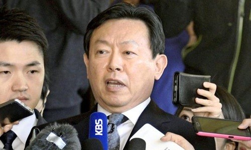 Ông Shin Dong-bin - Chủ tịch Lotte Group. Ảnh: Kyodo