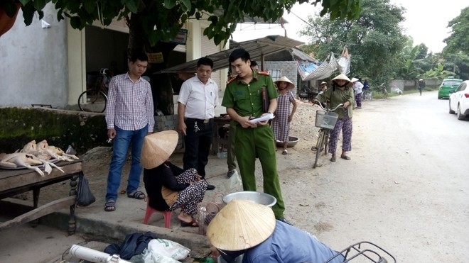Công an huyện Quỳnh Lưu điều tra vụ việc.