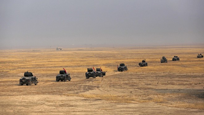 IS nhiều khả năng sẽ rút vào sa mạc nếu thất thủ ở Mosul. Ảnh minh họa: Reuters 