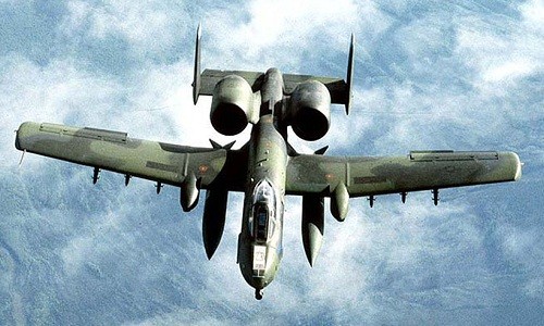 Cường kích A-10 Thunderbolt II của không quân Mỹ. Ảnh: Reuters