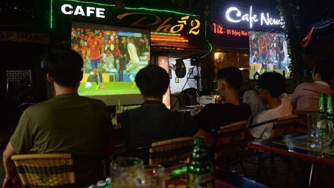 Người Việt Nam trên 21 tuổi sắp được cá cược bóng đá quốc tế . Ảnh minh hoạ: AFP.