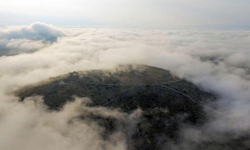 Thành phố 2.500 năm tuổi được tìm thấy trên đỉnh đồi Hy Lạp. Ảnh: SIA/EFAK/YPPOA.