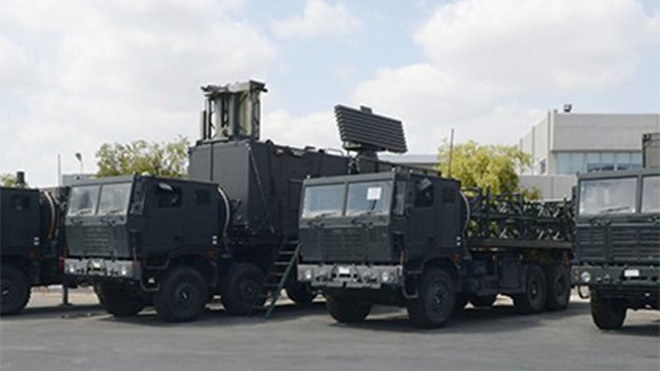 Tổ hợp tên lửa phòng không ABISR đặt trên khung gầm xe dã chiến / Defense News. 