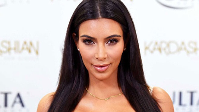 Kim Kardashian từng bị phát tán băng sex năm 2007.