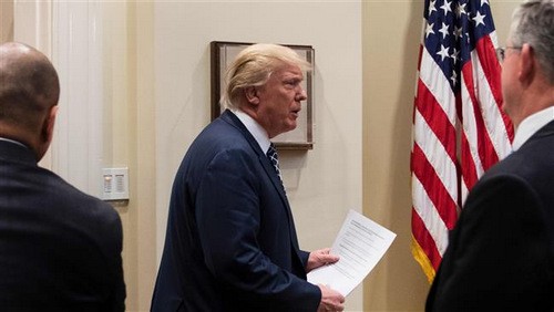 Tổng thống Trump trong một cuộc họp tại Nhà Trắng hôm 9/3. Ảnh: AFP.