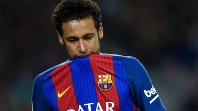 Neymar bị tố hay ăn vạ và ngã vờ. Ảnh: Reuters