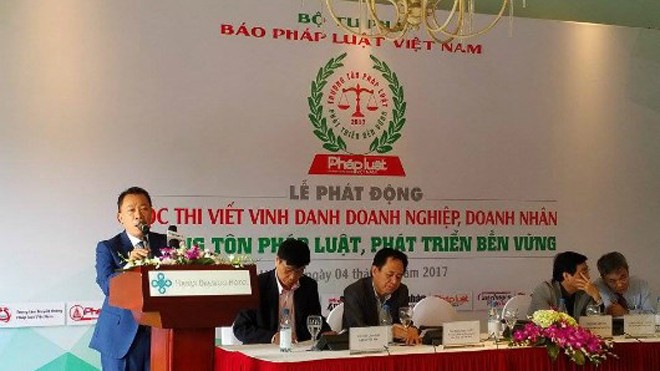 Ông Đào Văn Hội – Tổng biên tập báo Pháp Luật Việt Nam phát động cuộc thi viết 