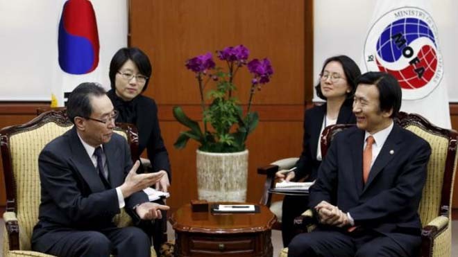 Đặc phái viên Trung Quốc về vấn đề Triều Tiên Wu Dawei thảo luận với Ngoại trưởng Hàn Quốc Yoon Byung-se tại Hàn Quốc hôm 29/2 ảnh: Kim Hong-ji 