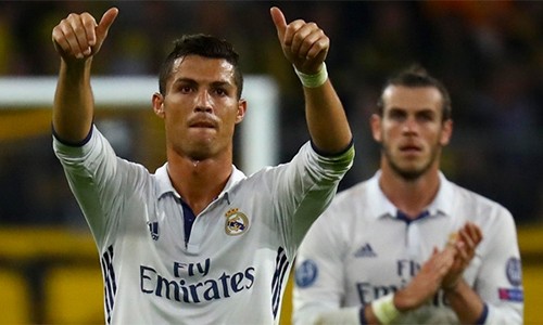 Bale và Ronaldo đều có lý do về phong độ để đòi người kia bị gạt khỏi đội hình chính.