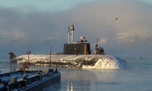 Một chiếc tàu ngầm lớp Antey của Nga. Ảnh: Military.