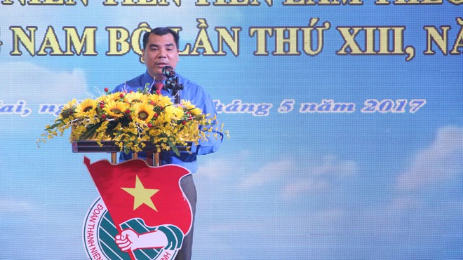 Anh Nguyễn Cao Cường, Bí thư Tỉnh Đoàn Đồng Nai, phát biểu khai mạc liên hoan
