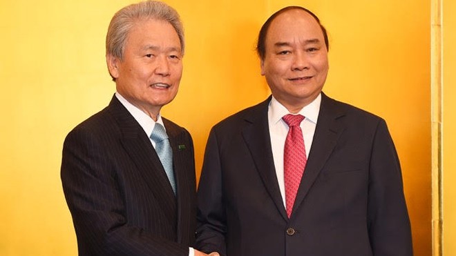 Thủ tướng đối thoại với các thành viên liên đoàn kinh tế Keidanren, Nhật Bản 