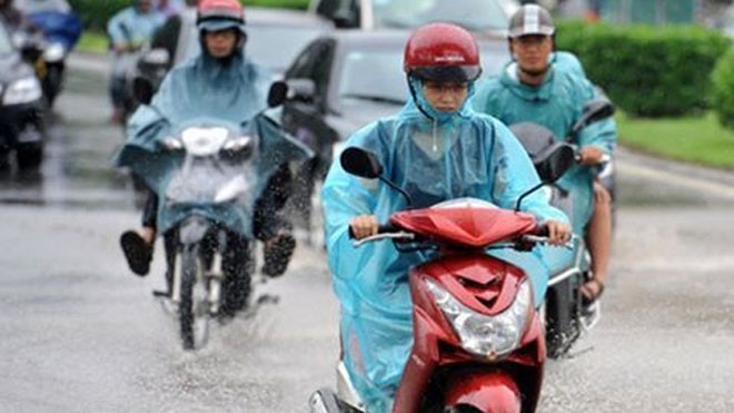 Hà Nội nắng nóng thứ 7, Sài Gòn mưa cuối tuần