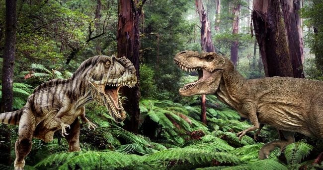 Khủng long bạo chúa T-rex đối đầu với khủng long Giganotosaurus.