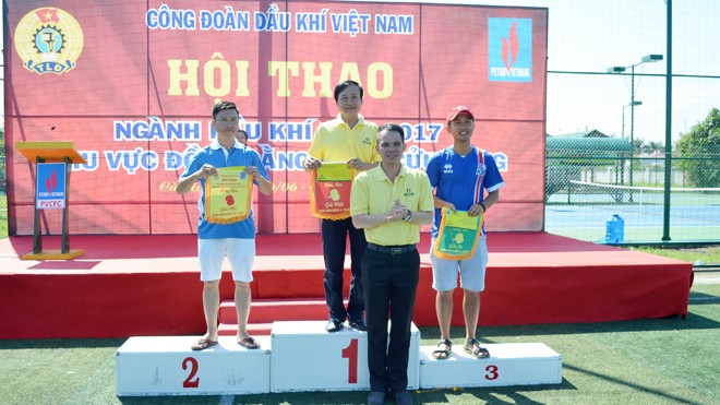KCM lần thứ 6 vô địch bóng đá hội thao dầu khí khu vực đồng bằng Sông Cửu Long 