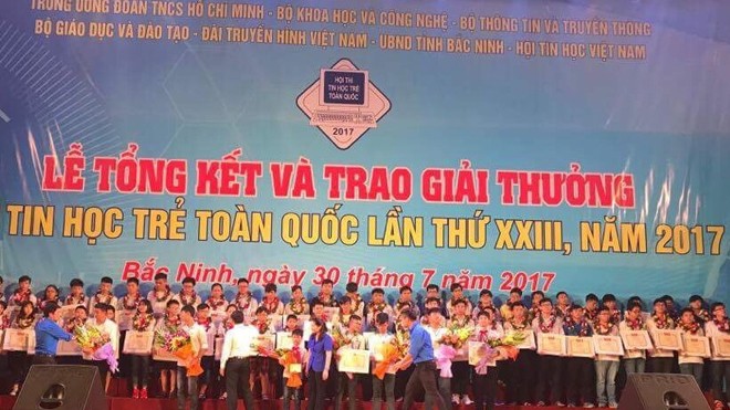 Năm nay Đà Nẵng tiếp tục giữ vị trí nhất toàn đoàn Hội thi Tin học trẻ toàn quốc 2017. Ảnh: Sở GD&ĐT TP. Đà Nẵng cung cấp. 