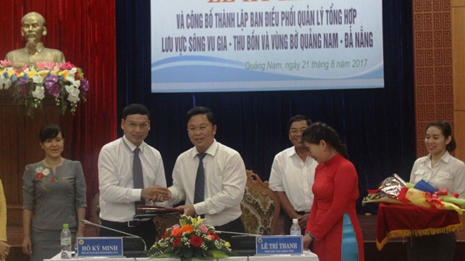 Lãnh đạo tỉnh Quảng Nam và TP. Đà Nẵng ký kết phối hợp quản lý Quản lý tổng hợp lưu vực sông Vu Gia – Thu Bồn và vùng bờ biển.