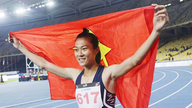 Tú Chinh giành ba HC vàng trong lần đầu dự SEA Games. Ảnh: Lâm Thỏa.